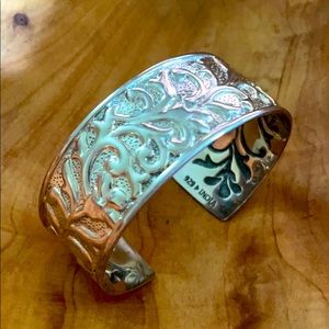 Silpada Ahead of the curve bracelet